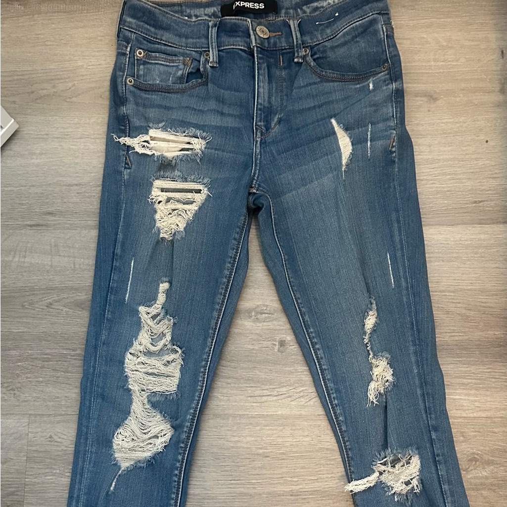 Express Jeans So Cute And Comfortable